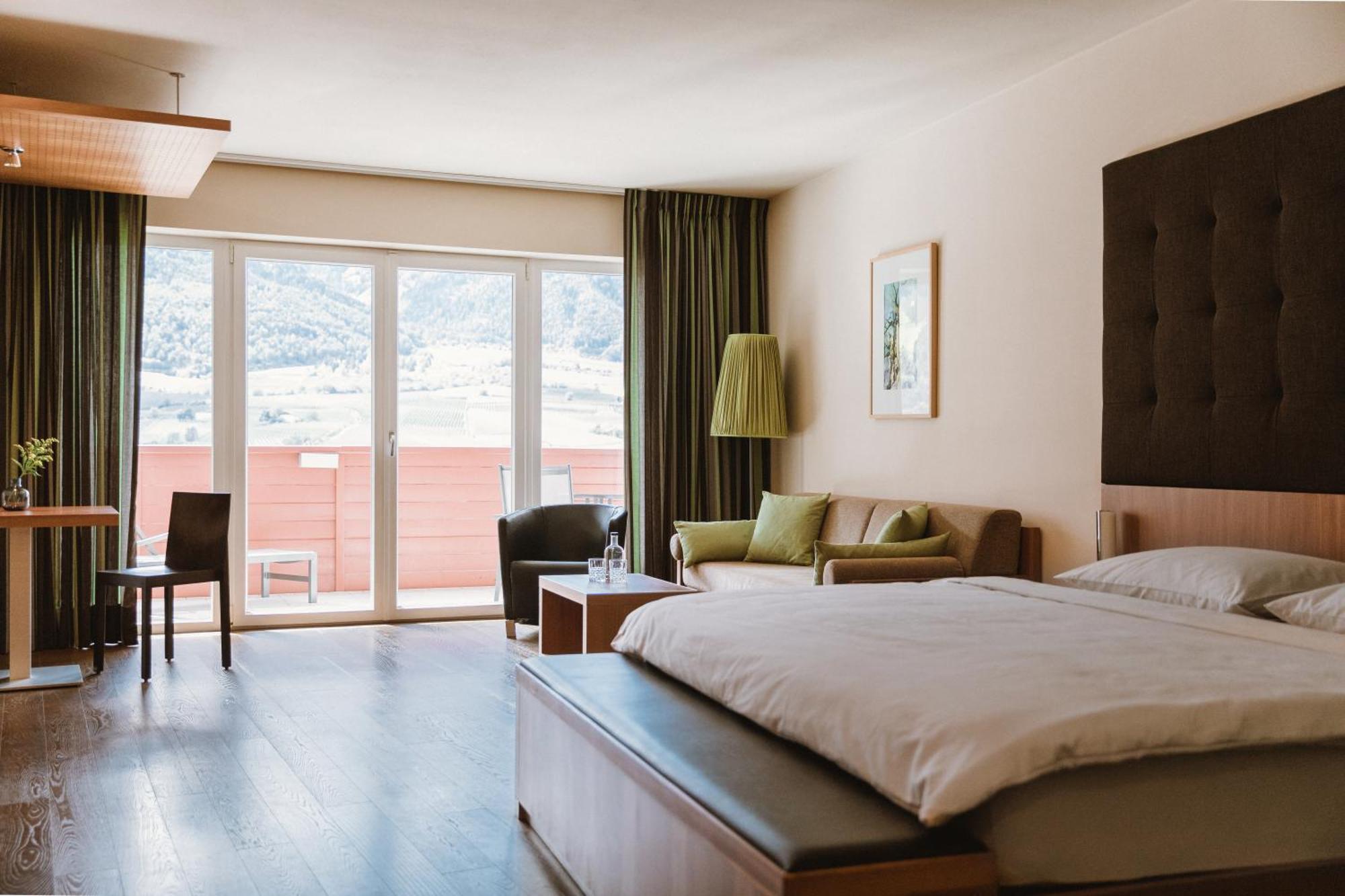 Lindenhof Pure Luxury & Spa Dolcevita Resort Naturns Exterior foto